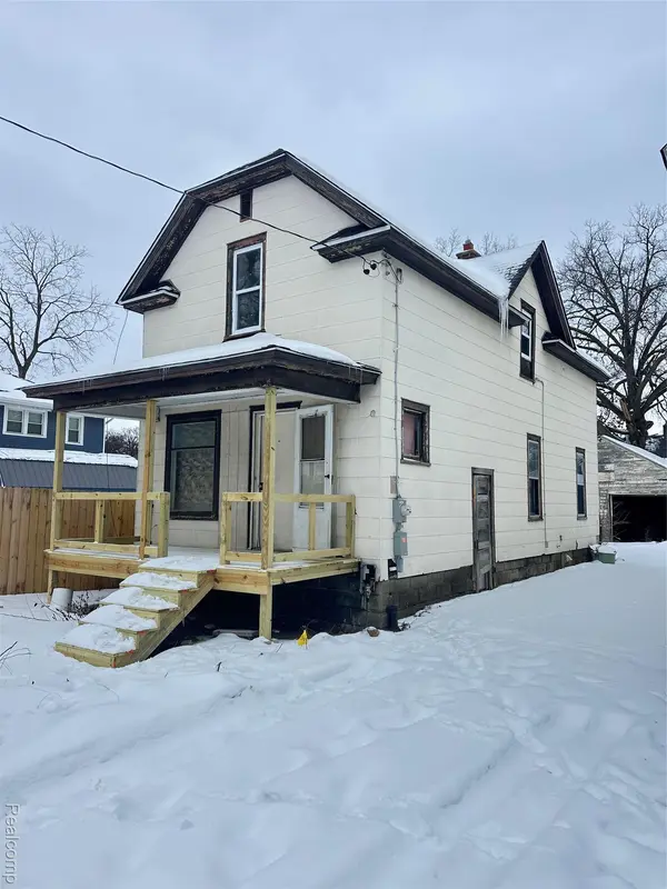 1241 Poplar ST, Flint, MI 48503