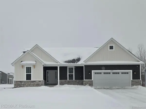 7502 Skylar CT, Mundy Township, MI 48473
