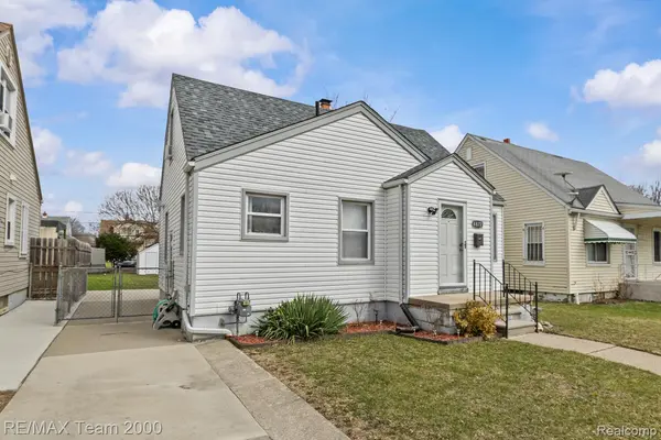 6872 Artesian ST, Detroit, MI 48228