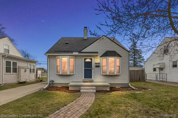 2338 Tyler AVE, Berkley, MI 48072