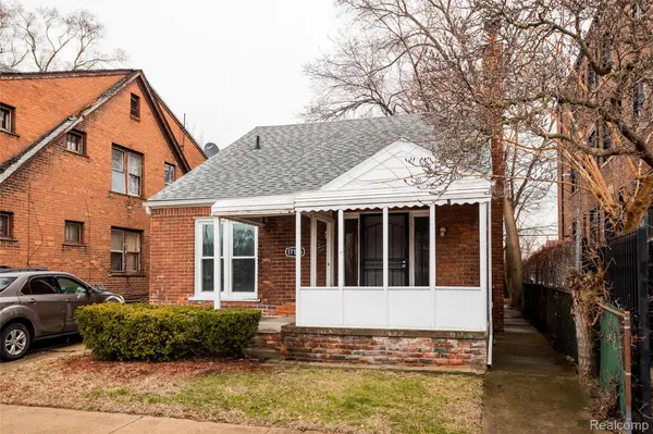 17136 Birchcrest DR, Detroit, MI 48221