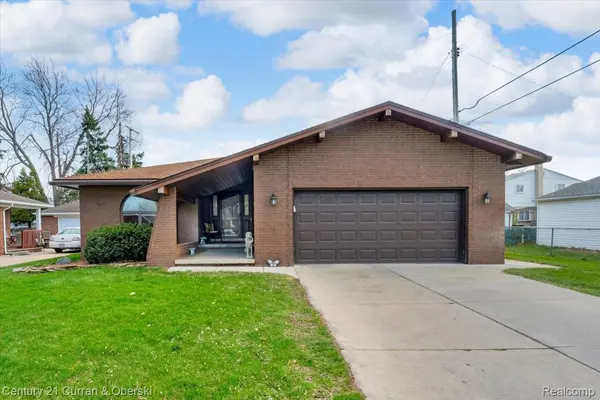 13741 Chestnut ST, Southgate, MI 48195
