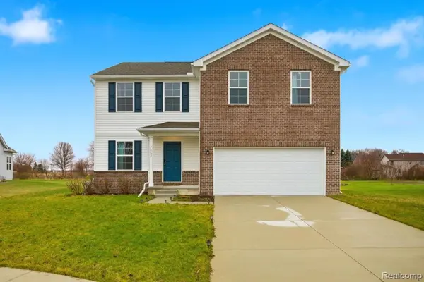 7868 Kreps DR, Maybee Village, MI 48162