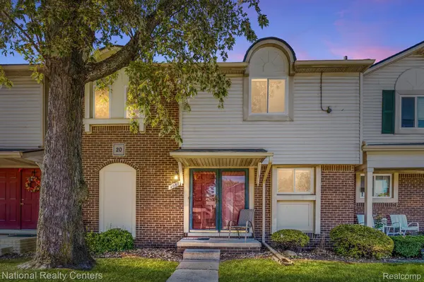 2057 W FRANKLIN DR, Canton Charter Township, MI 48187