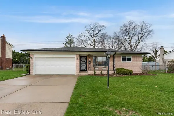 36303 Tulane DR, Sterling Heights, MI 48312
