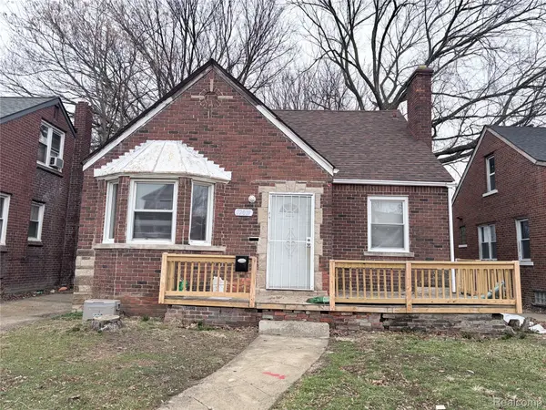 12019 Sanford ST, Detroit, MI 48205