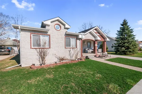 6164 N Gulley RD, Dearborn Heights, MI 48127