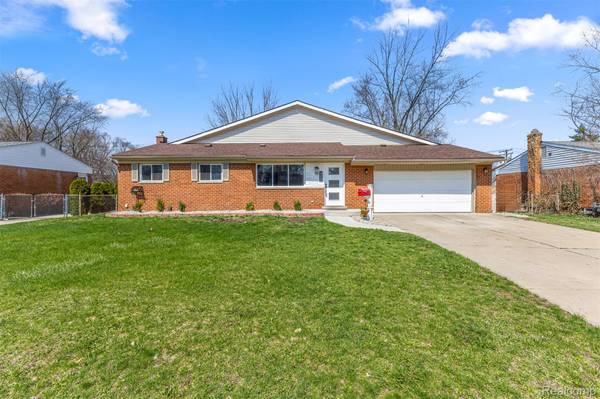 29940 Bock ST, Garden City, MI 48135