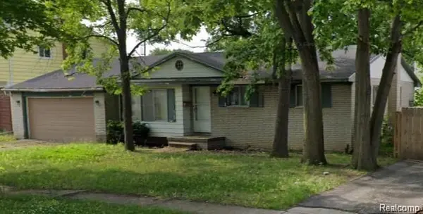 1323 Chatham DR, Flint, MI 48505