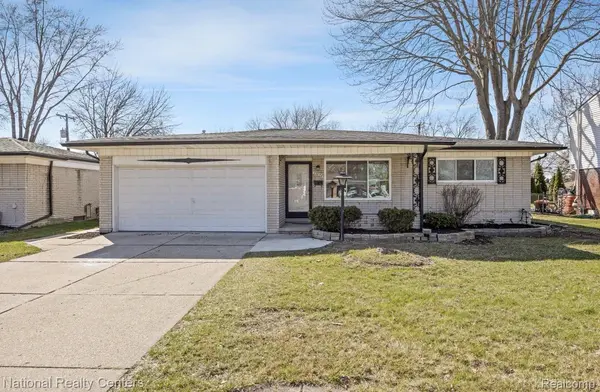 33859 Sebastian Lane DR, Sterling Heights, MI 48312