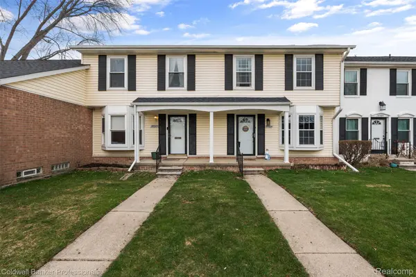 37305 Glenbrook DR, Clinton Charter Township, MI 48036