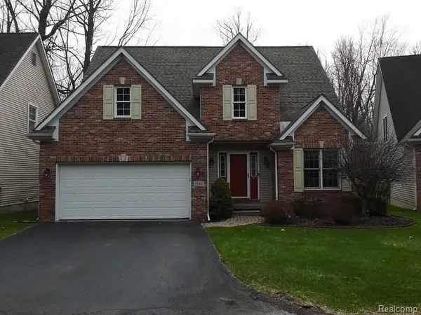 6144 Nature View CT, Grand Blanc Charter Township, MI 48439