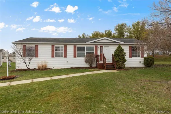 22 Ridgeway, Saline Township, MI 48176