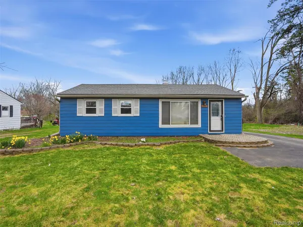 15380 Maxwell AVE, Northville Township, MI 48170