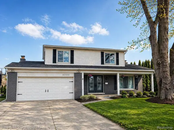 40330 Flagstaff DR, Sterling Heights, MI 48313