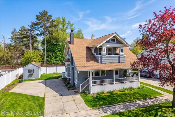 111 W 3rd ST,  Davison,  MI 48423