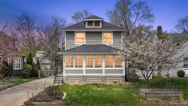 335 E Lawrence AVE, Royal Oak, MI 48073