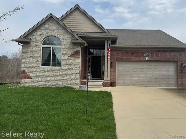 7237 River Rock DR, Davison Township, MI 48423