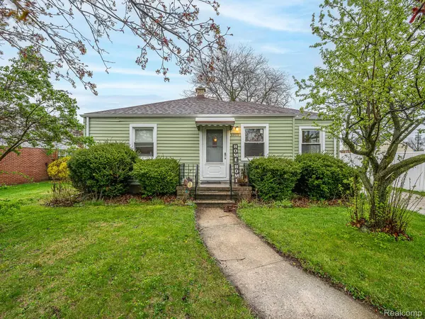6000 Edgewood BLVD, Monroe Charter Township, MI 48161
