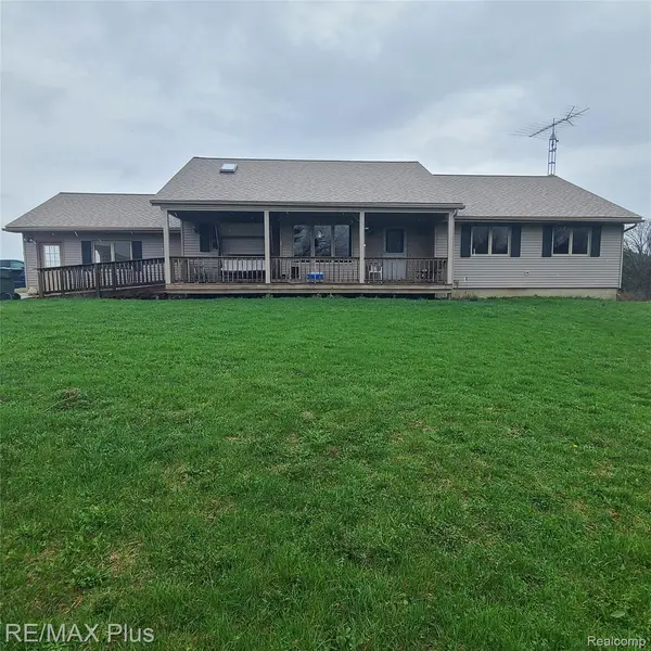 7931 Clear Lake RD, Burnside Township, MI 48416