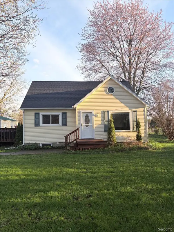 1135 W M 36, Putnam Township, MI 48169