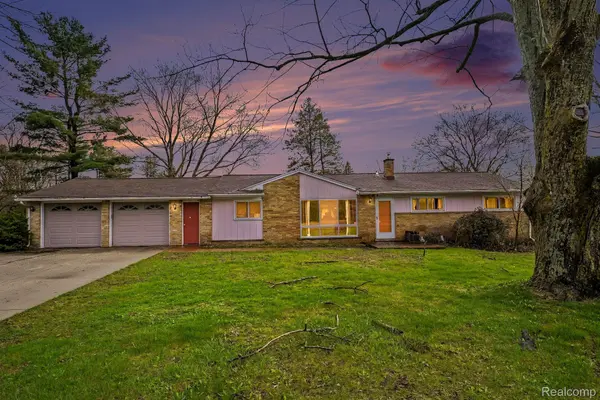 6341 Waldon RD, Independence Charter Township, MI 48346