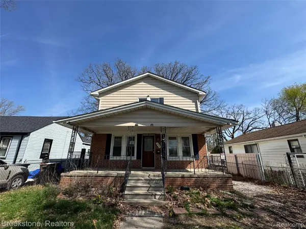 256 W Chicago AVE, Pontiac, MI 48340