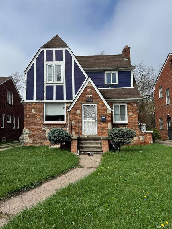 15501 Whitcomb ST, Detroit, MI 48227