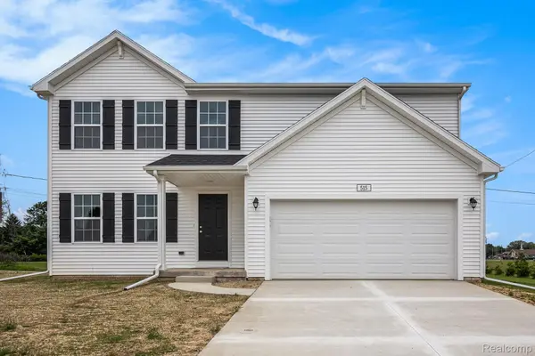 3169 Wild Orchid LN, Burton, MI 48519