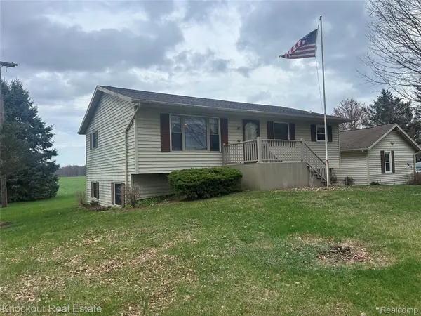 7631 Vassar RD, Millington Township, MI 48746