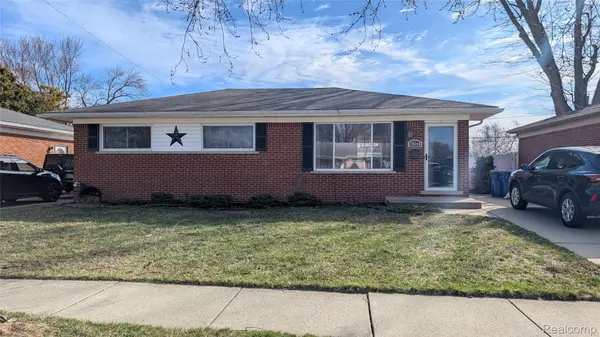 28640 Bradner DR, Warren, MI 48088