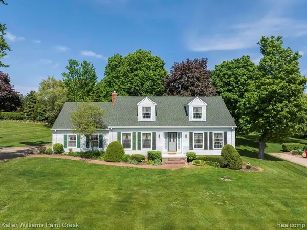68574 Appleview DR, Washington Township, MI 48095