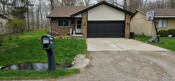 9450 Lakepointe BLVD, Clay Township, MI 48001