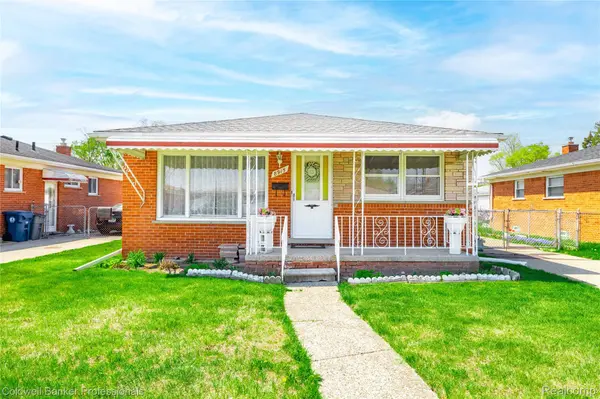 8915 Wormer AVE, Redford Charter Township, MI 48239