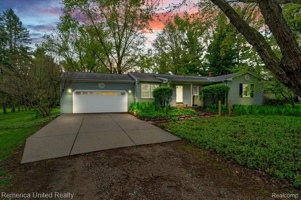 48901 Hanford RD, Canton Charter Township, MI 48187