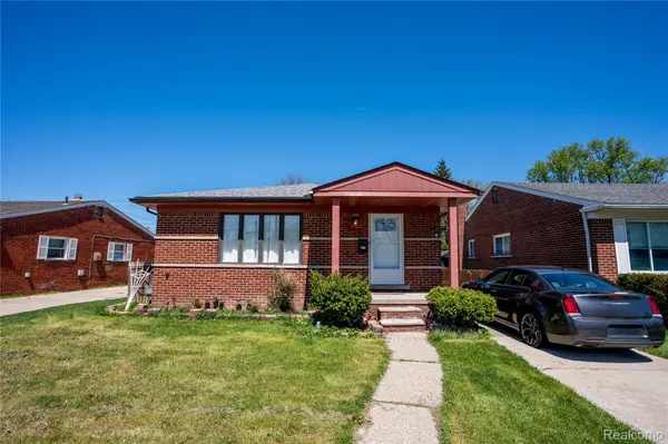 24628 Currier ST, Dearborn Heights, MI 48125
