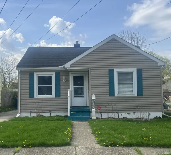 1105 Lincoln AVE, Flint, MI 48507