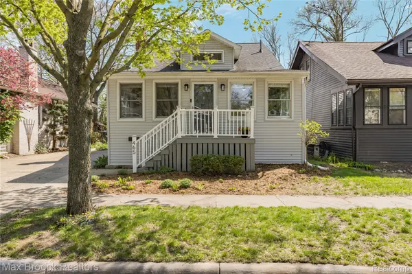 465 Pearson ST, Ferndale, MI 48220