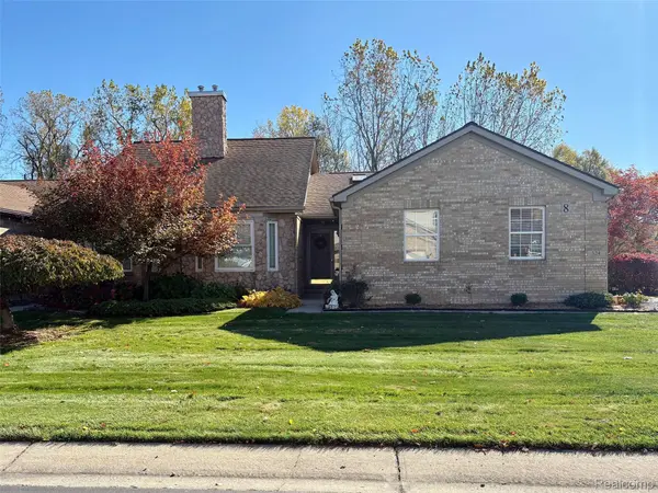 324 Cherry Hill Pointe DR #27, Canton Charter Township, MI 48187