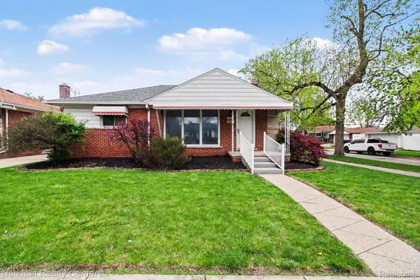 13012 Tecumseh, Redford Charter Township, MI 48239
