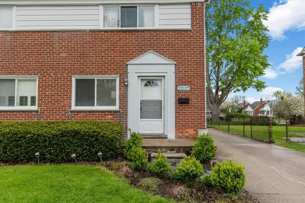 22127 Marter RD, St. Clair Shores, MI 48080