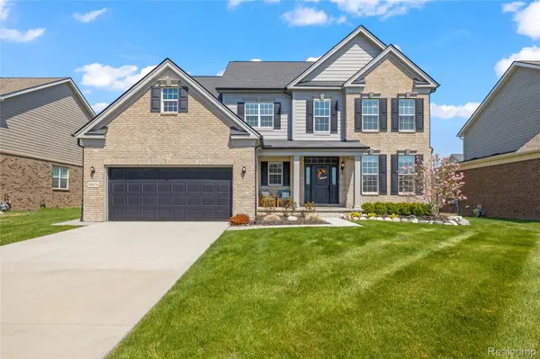 50976 Woodford DR, Canton Charter Township, MI 48188