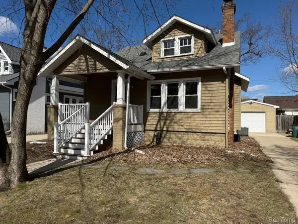 520 W Saratoga ST, Ferndale, MI 48220