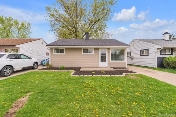 8248 Birch ST, Taylor, MI 48180
