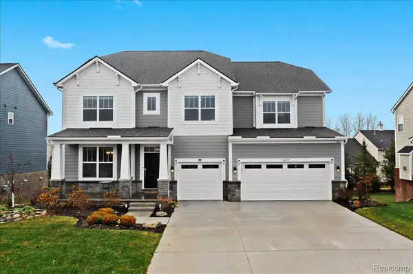 24279 Bay Laurel LN, Lyon Charter Township, MI 48178
