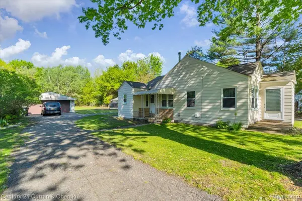 13970 Lange ST, Taylor, MI 48180