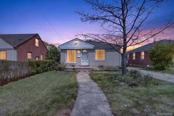17706 Centralia, Redford Charter Township, MI 48240