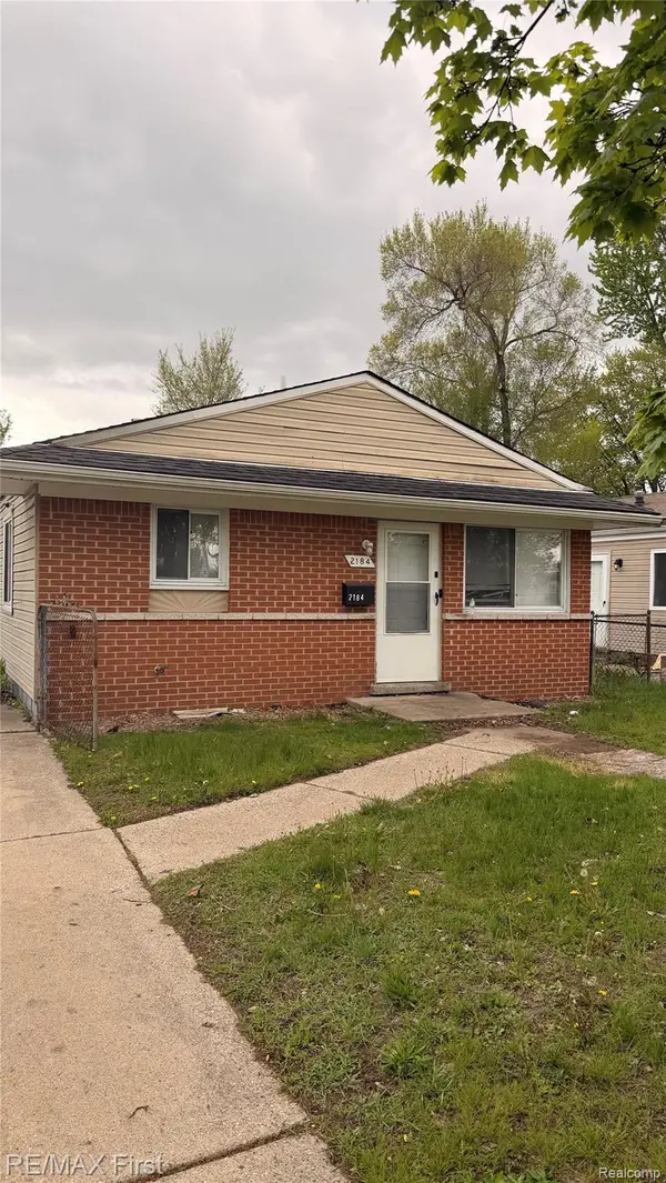 2184 Garrick AVE, Warren, MI 48091