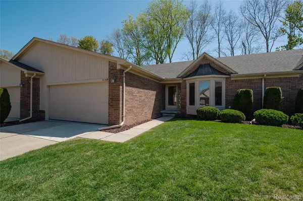 41308 Fortuna DR E #86, Clinton Charter Township, MI 48038