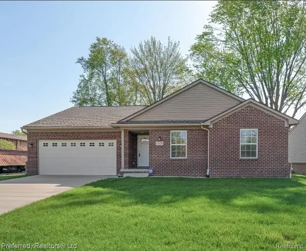 15126 Brookfield ST, Livonia, MI 48154